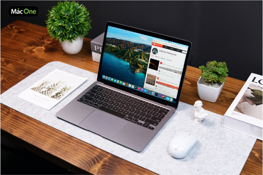 MacBook Air M1 màu xám: 