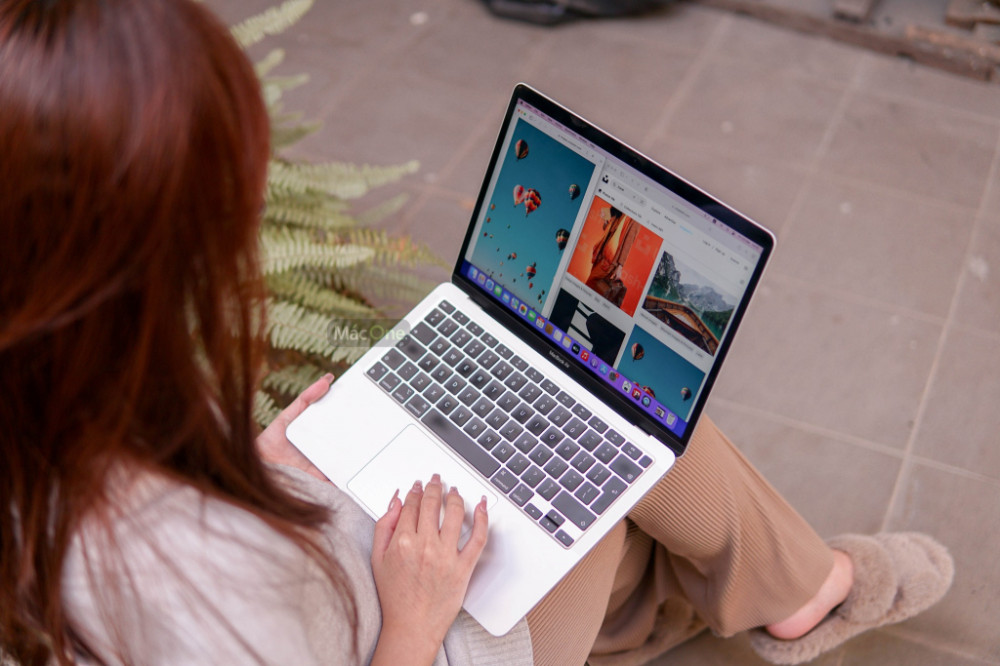 MacBook Air M1 màu bạc