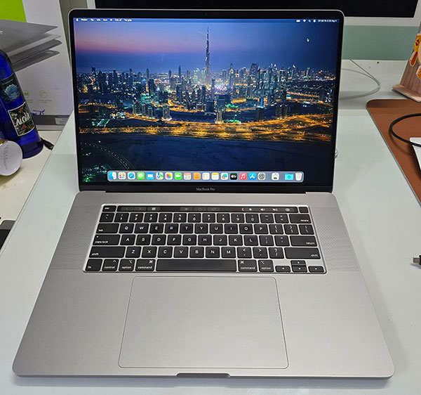 so-sanh-macbook-pro-16-inch-2019-va-16-inch-2021-2