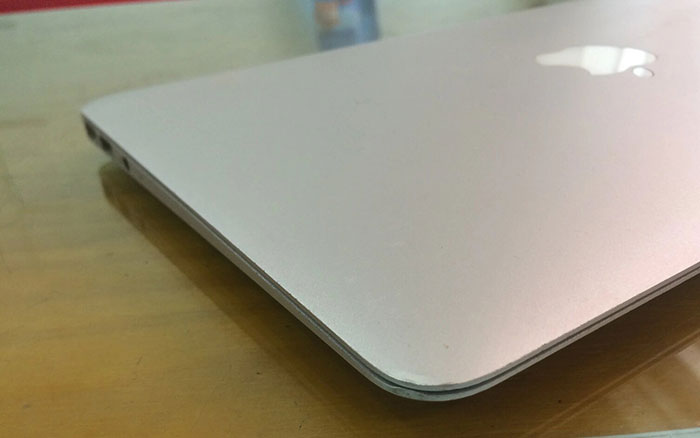 Kiem-tra-macbook-air-truoc-khi-mua