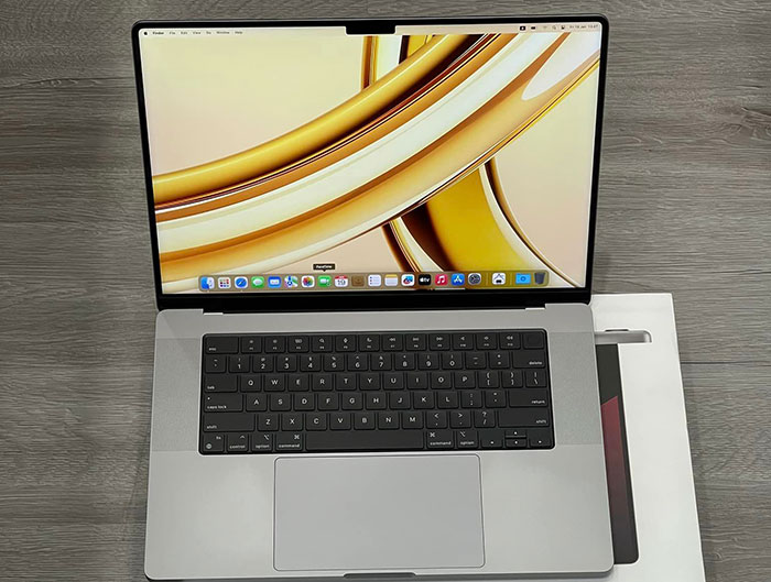top-macbook-pro-16-inch-dang-mua-hien-nay-7