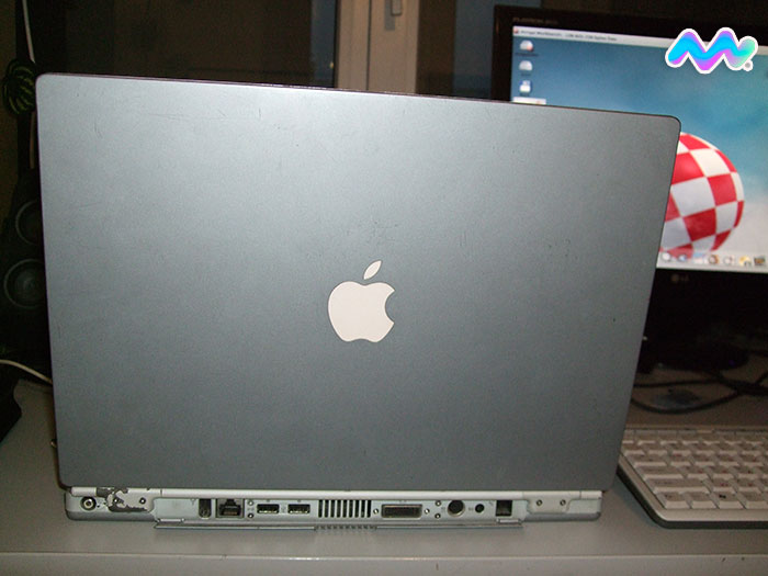 powerbook-titanium-g4-4