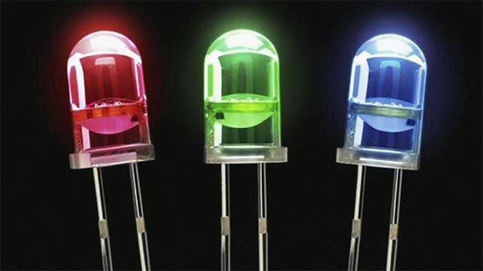 den-led-rgb-la-gi-cau-tao-cua-den-led-doi-mau-rgb-2