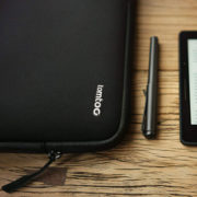 Tui_chong_soc_tomtoc_usa_slim_macbook_black_7