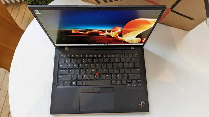 ThinkPad X1 Carbon Gen 10 Chính hãng, mới 100%, trả góp 0%