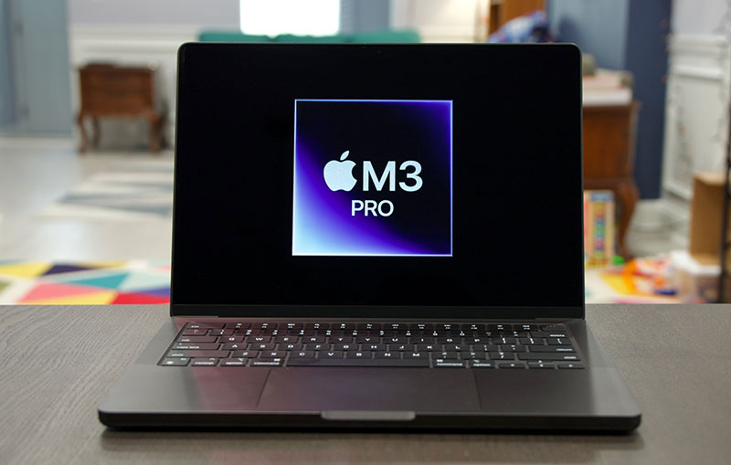 macbook-pro-16-inch-m3-pro-2023-18gb-ram-1tb-ssd-4.jpg