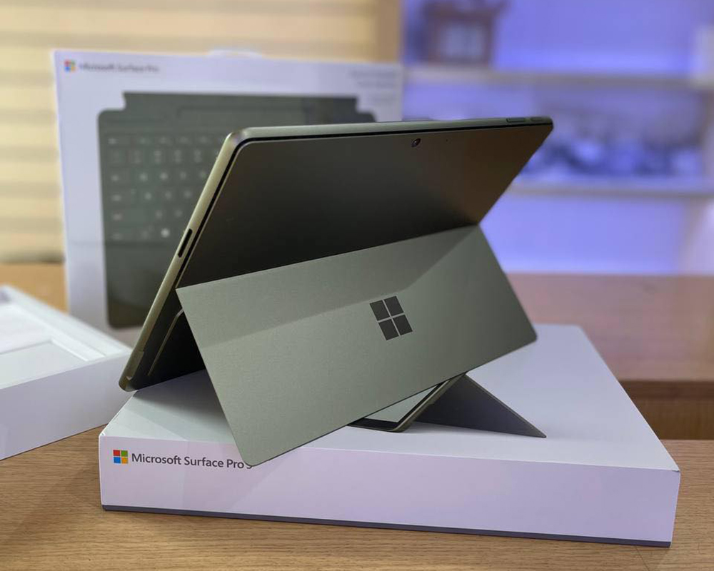 Cửa hàng cung cấp Microsoft Surface Pro chính hãng tại tphcm