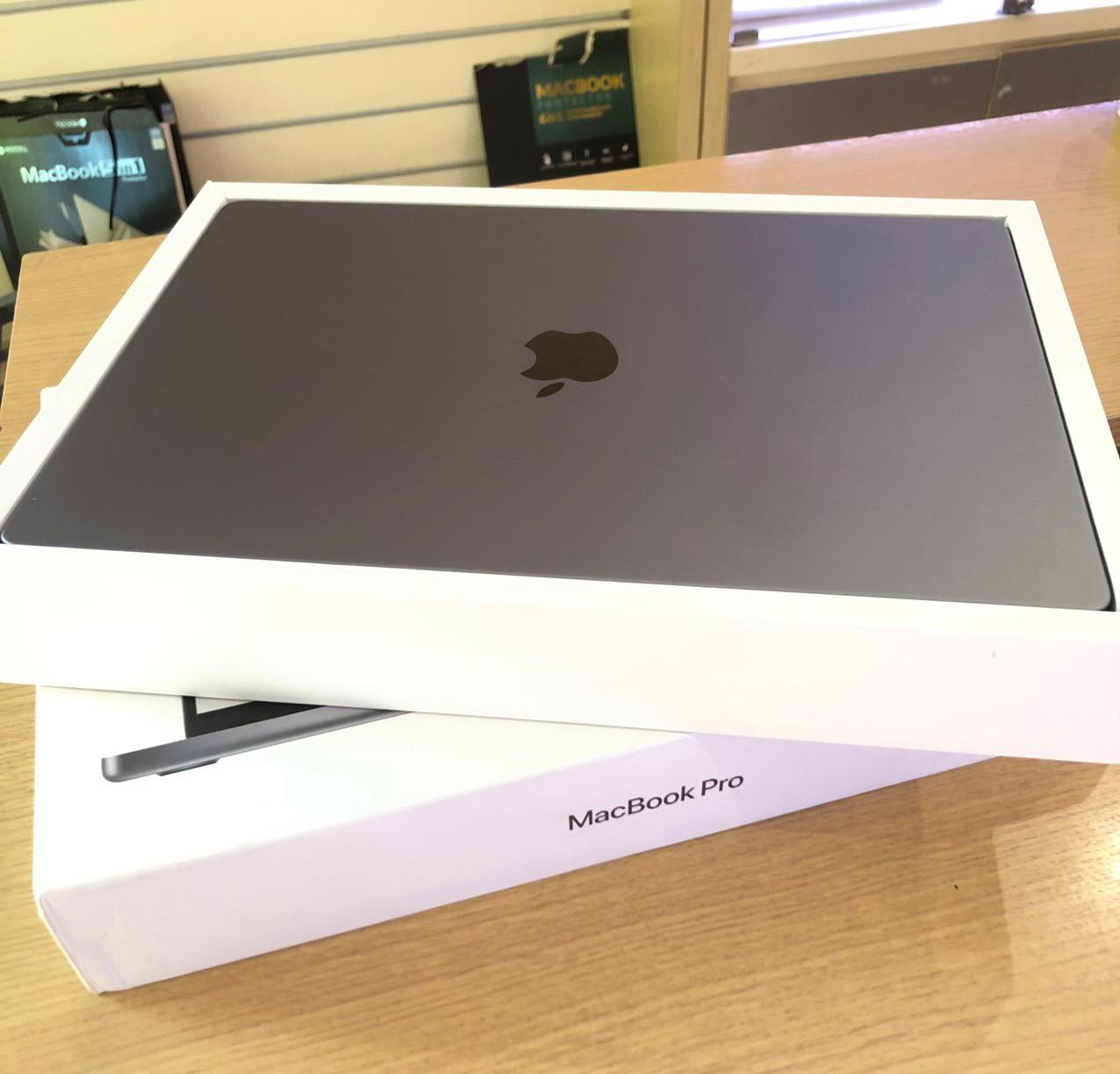 Macbook Pro 2021 16 inch M1 Pro - Ảnh 4