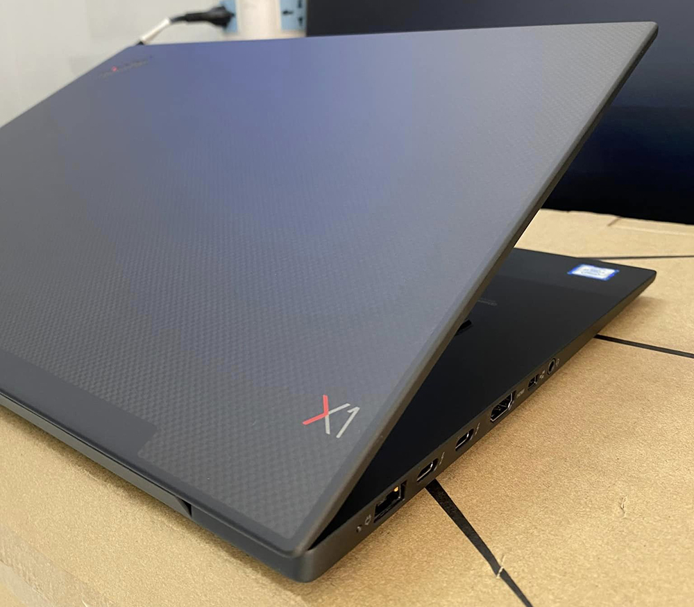 Loa ThinkPad X1 Extreme Gen 2