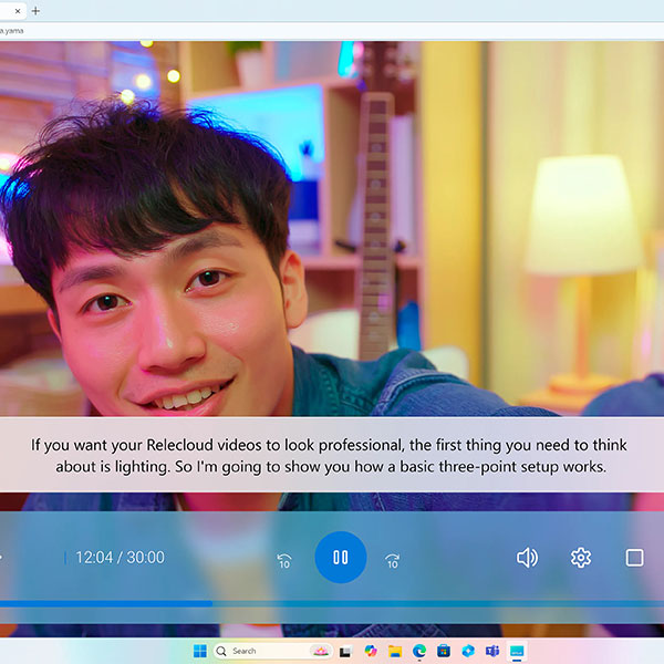 dell-14-plus-2-in-1-db04250-live-captions