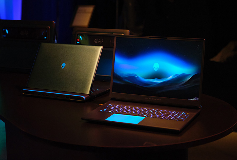 alienware-18-area-51-aa18250-9