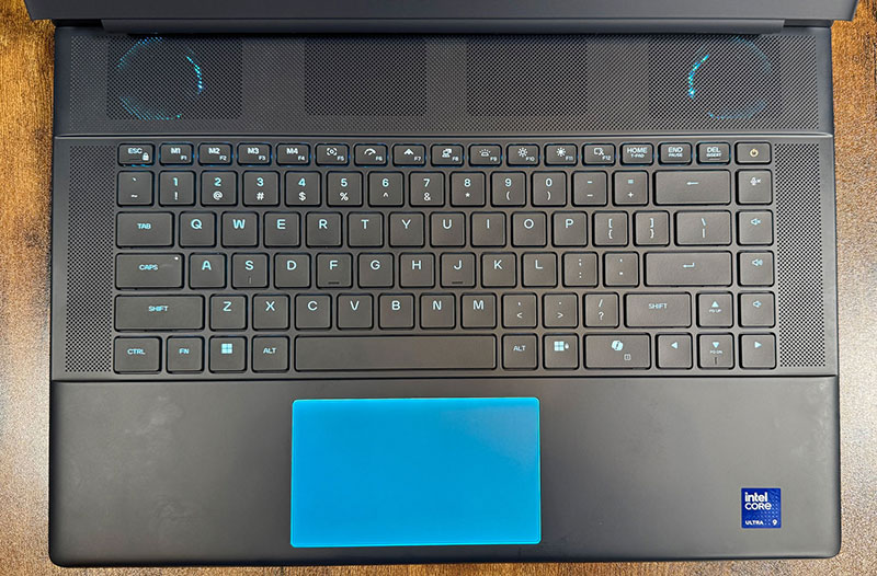 lienware-16-area-51-touchpad
