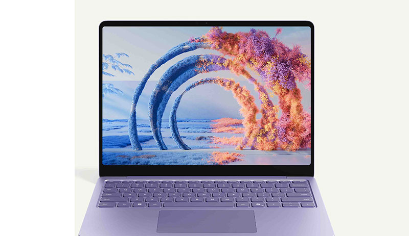 surface-laptop-13-inch-man-hinh