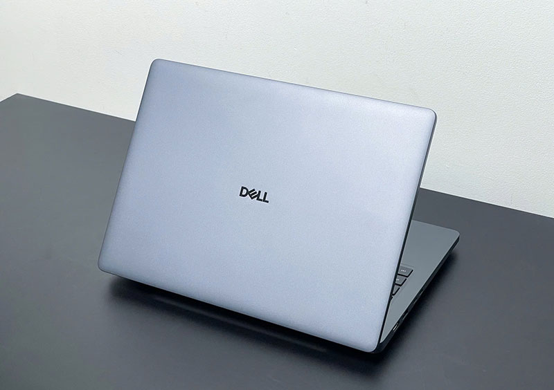 dell-pro-max-7