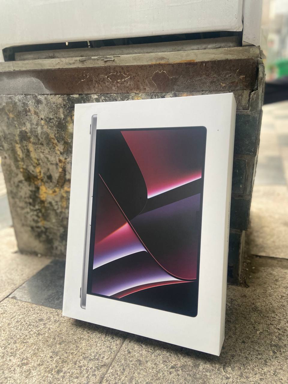 Giá bán Macbook Pro M2 16 inch cũ - Hình 2