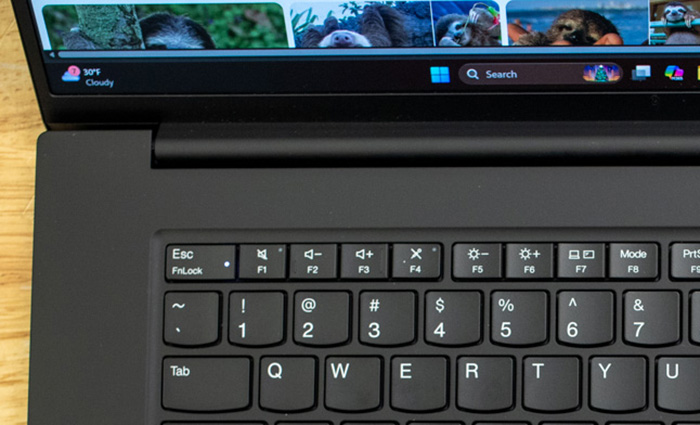 thinkpad-p1-gen-8-ban-phim-2