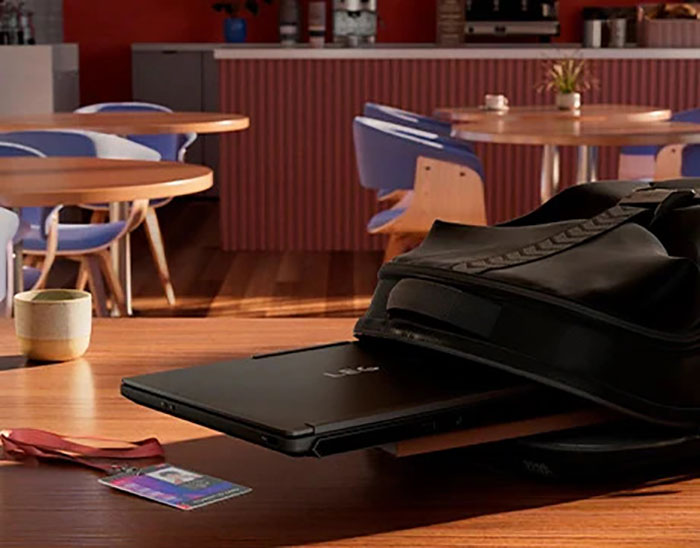 legion-5a-gen-11-di-dong